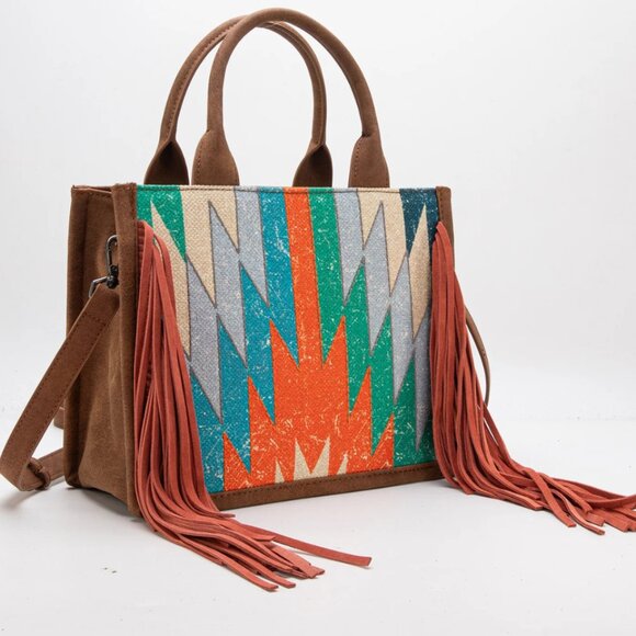 MONTANA WEST Orange Aztec Print Fringed Concealed Carry Bag NWT - Picture 2 of 4